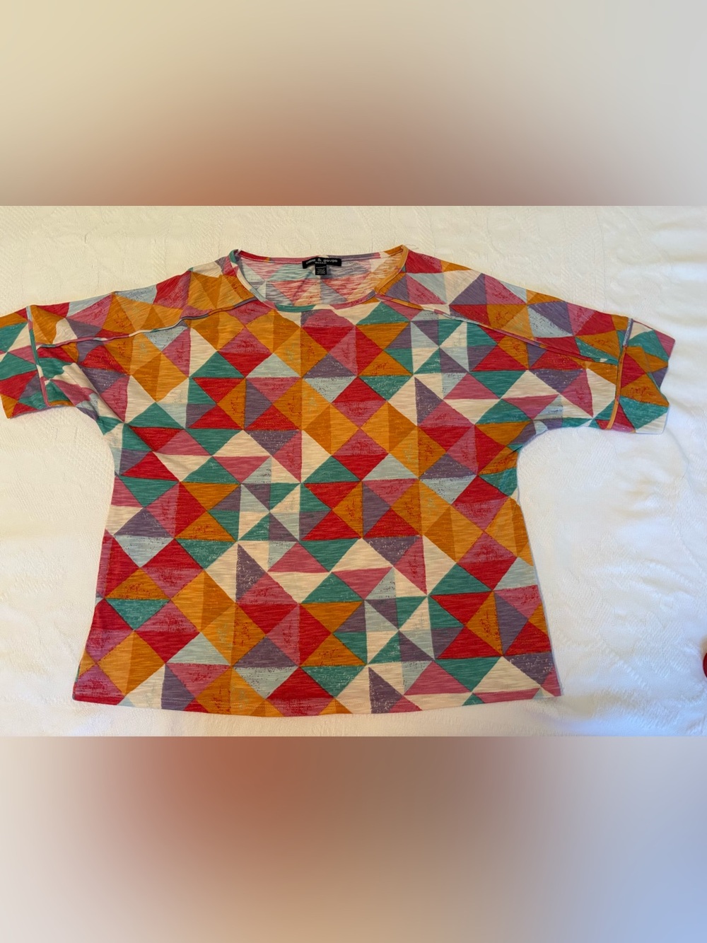 Cable & Gauge Multicolor Geometric Short Sleeve Tee